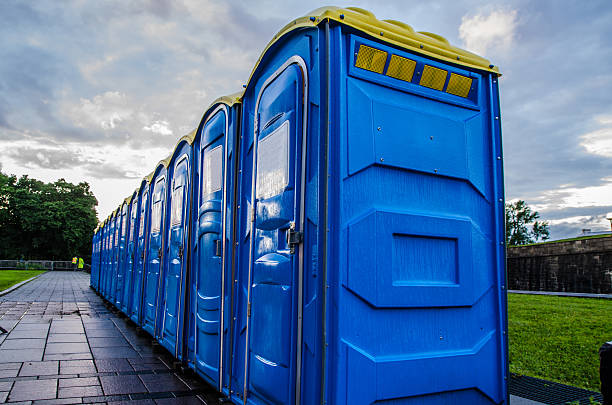 Best Porta potty rental near me  in Breezy Point, MN